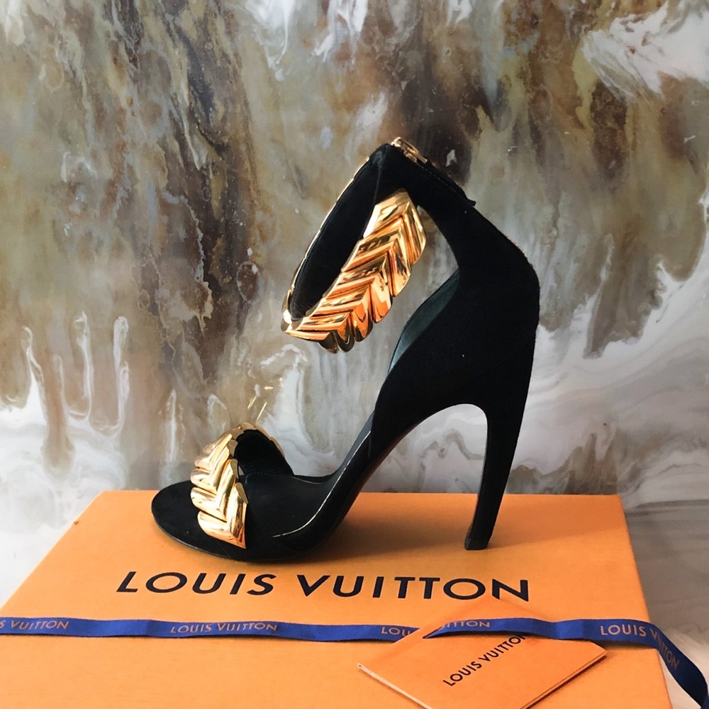 Louis Vuitton Gold V Symphony Strap Sandal 39